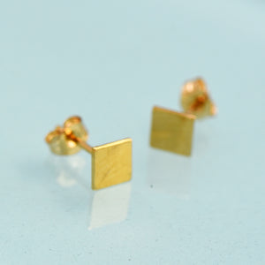 Carré Post Earrings